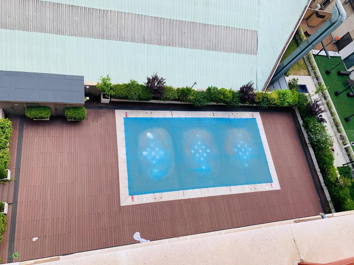 Pisos Con Piscina Barrio Exclusivo-Wizinkcenter Alquiler Temporada Appartement Madrid Buitenkant foto