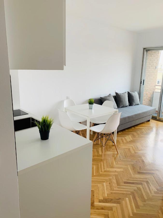 Pisos Con Piscina Barrio Exclusivo-Wizinkcenter Alquiler Temporada Appartement Madrid Buitenkant foto
