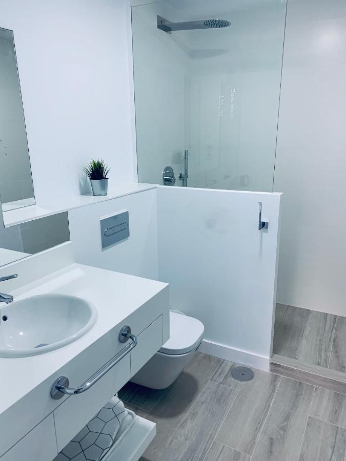Pisos Con Piscina Barrio Exclusivo-Wizinkcenter Alquiler Temporada Appartement Madrid Buitenkant foto