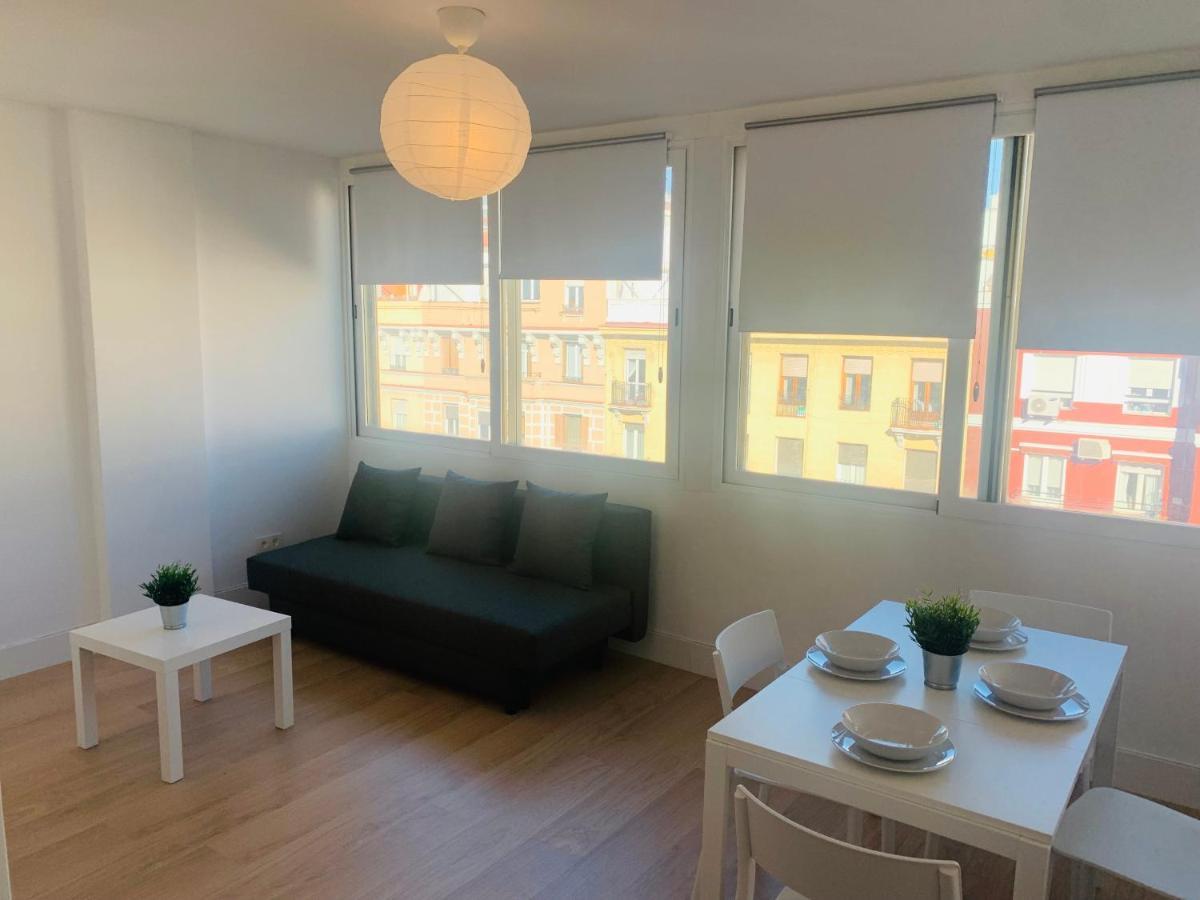 Pisos Con Piscina Barrio Exclusivo-Wizinkcenter Alquiler Temporada Appartement Madrid Buitenkant foto