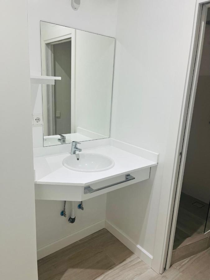 Pisos Con Piscina Barrio Exclusivo-Wizinkcenter Alquiler Temporada Appartement Madrid Buitenkant foto