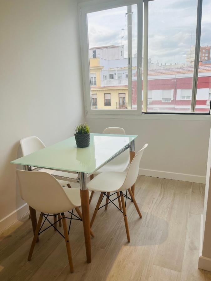 Pisos Con Piscina Barrio Exclusivo-Wizinkcenter Alquiler Temporada Appartement Madrid Buitenkant foto
