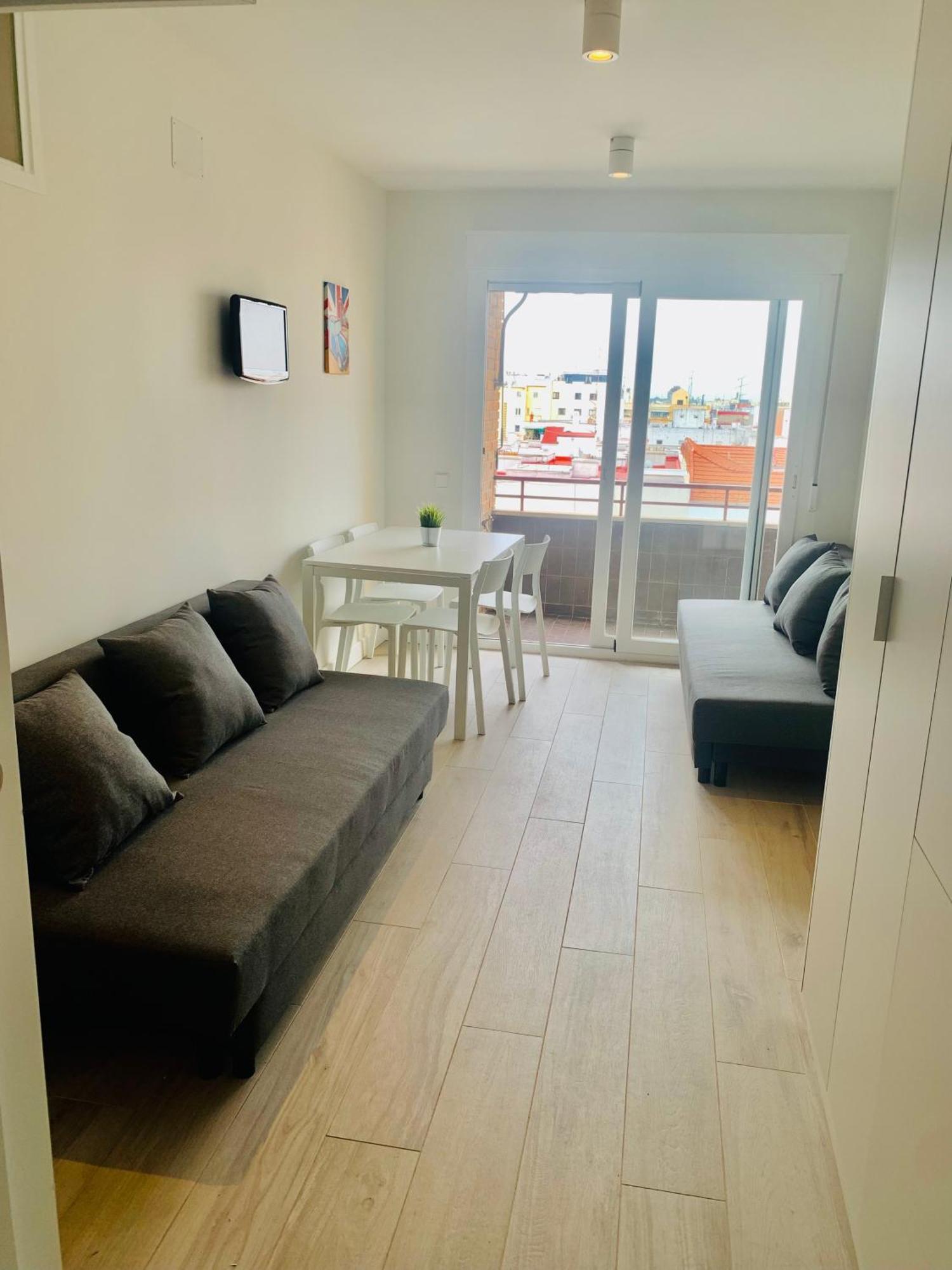 Pisos Con Piscina Barrio Exclusivo-Wizinkcenter Alquiler Temporada Appartement Madrid Buitenkant foto